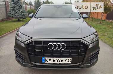 Позашляховик / Кросовер Audi Q7 2020 в Києві