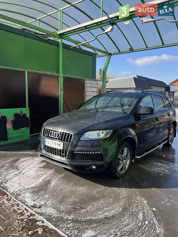 Внедорожник / Кроссовер Audi Q7 2013 в Киеве