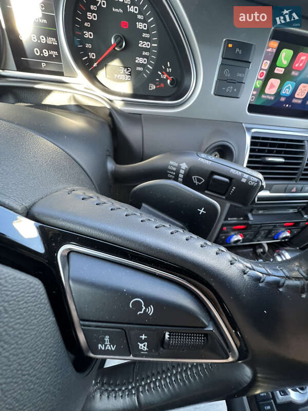 Внедорожник / Кроссовер Audi Q7 2013 в Киеве