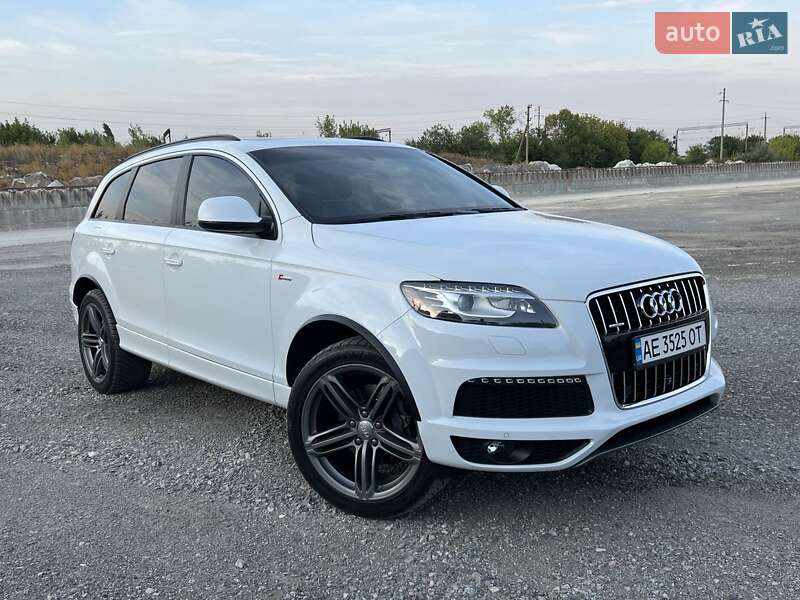 Внедорожник / Кроссовер Audi Q7 2013 в Днепре