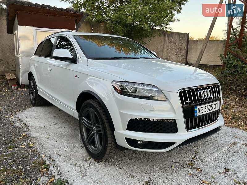 Внедорожник / Кроссовер Audi Q7 2013 в Днепре