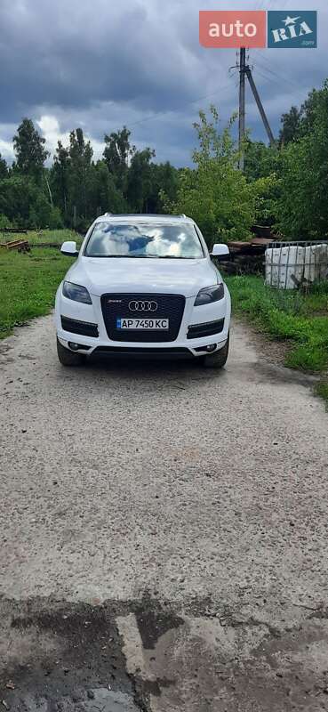 Позашляховик / Кросовер Audi Q7 2010 в Запоріжжі