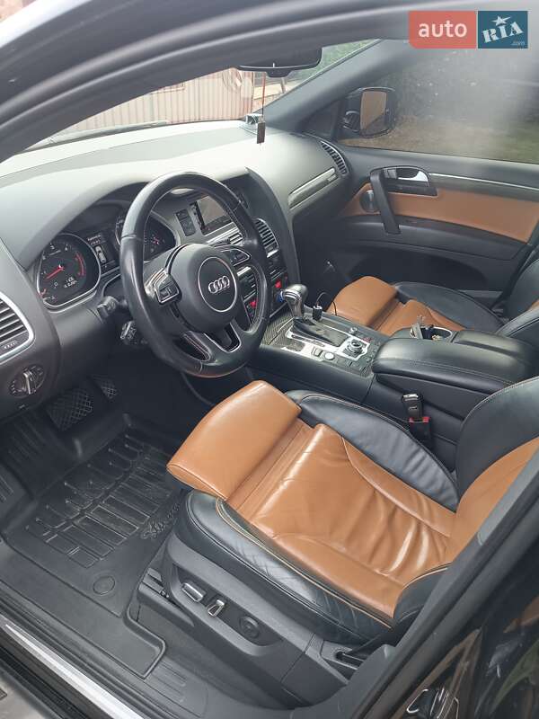 Позашляховик / Кросовер Audi Q7 2014 в Бородянці