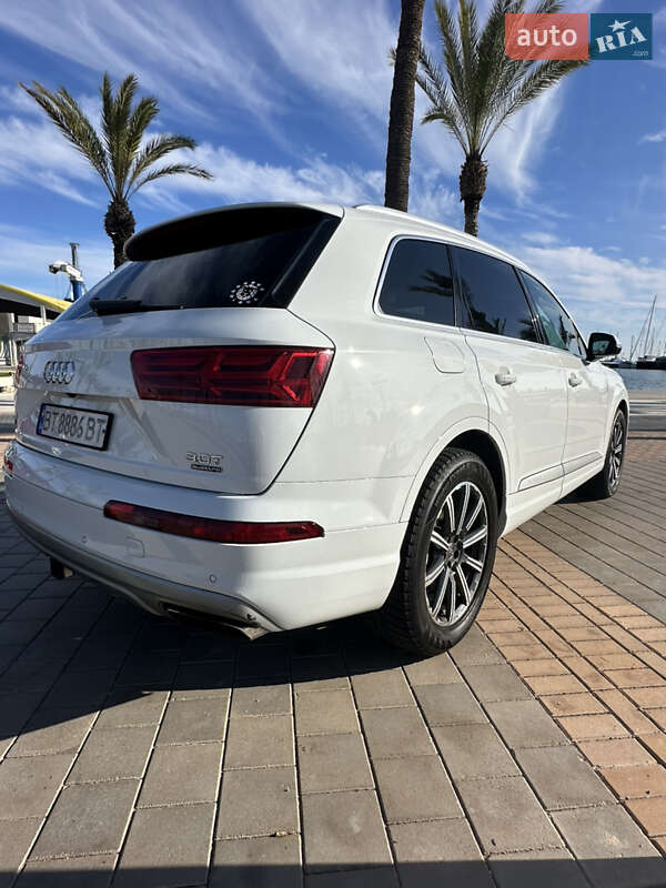 Внедорожник / Кроссовер Audi Q7 2015 в Киеве фото 4 Внедорожник / Кроссовер Audi Q7 2015 в Киеве