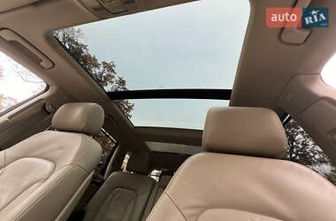 Внедорожник / Кроссовер Audi Q7 2014 в 