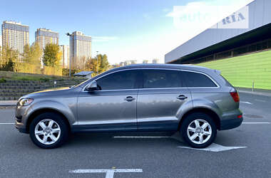 Позашляховик / Кросовер Audi Q7 2012 в Києві