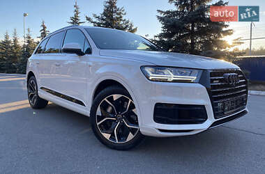 Внедорожник / Кроссовер Audi Q7 2019 в 