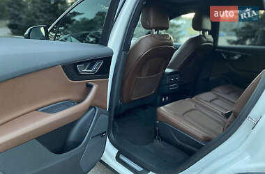 Внедорожник / Кроссовер Audi Q7 2019 в 
