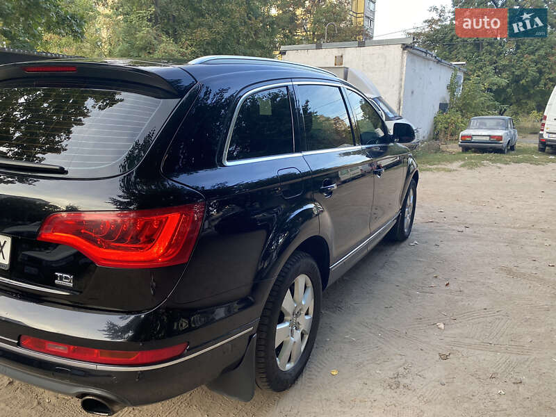 Позашляховик / Кросовер Audi Q7 2014 в Дніпрі фото 4 Позашляховик / Кросовер Audi Q7 2014 в Дніпрі