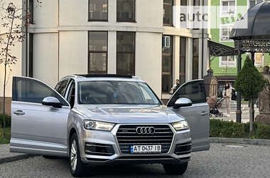 Позашляховик / Кросовер Audi Q7 2016 в Івано-Франківську