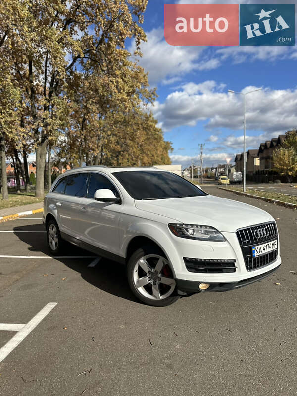 Внедорожник / Кроссовер Audi Q7 2012 в Киеве