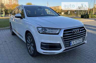 Внедорожник / Кроссовер Audi Q7 2015 в Черкассах