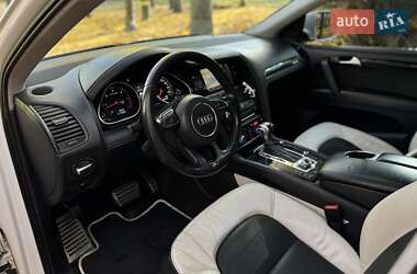 Внедорожник / Кроссовер Audi Q7 2011 в 