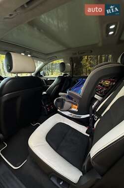 Внедорожник / Кроссовер Audi Q7 2011 в 