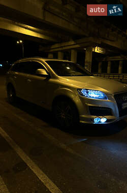 Внедорожник / Кроссовер Audi Q7 2007 в Одессе