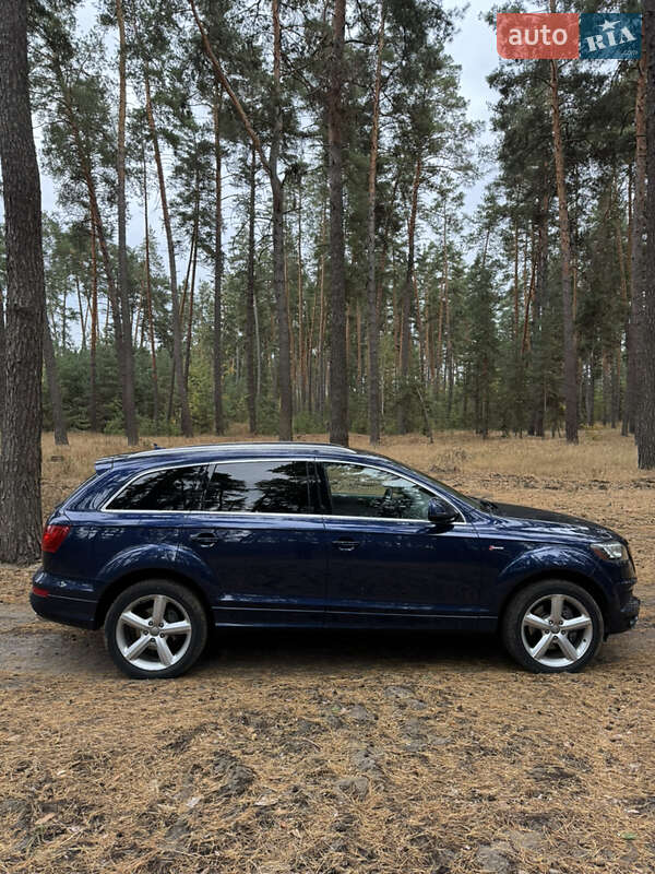 Внедорожник / Кроссовер Audi Q7 2012 в Харькове