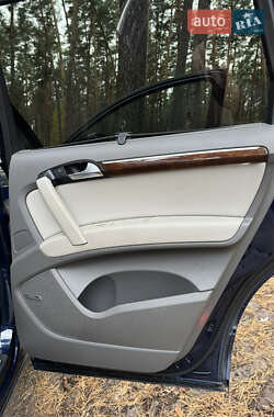 Внедорожник / Кроссовер Audi Q7 2012 в Харькове
