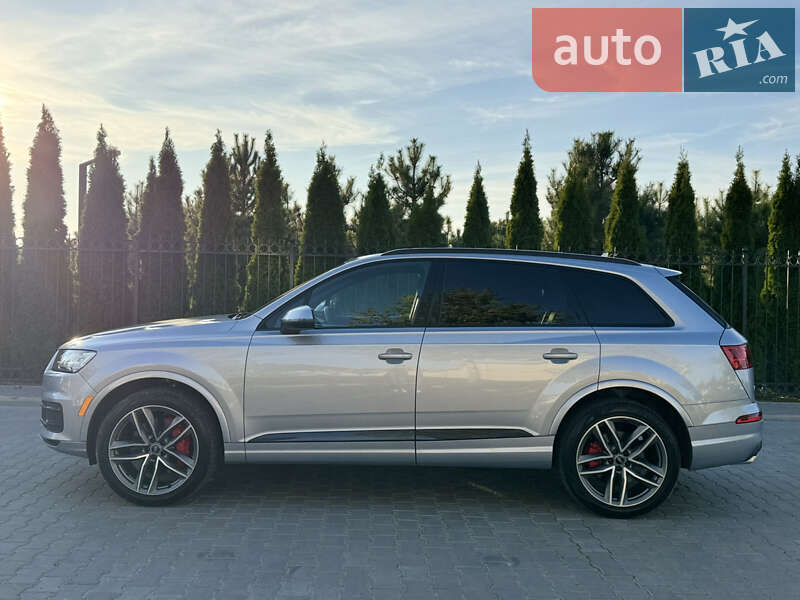 Внедорожник / Кроссовер Audi Q7 2017 в Одессе