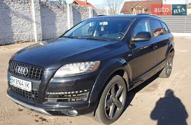 Внедорожник / Кроссовер Audi Q7 2015 в Дубно