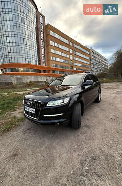 Позашляховик / Кросовер Audi Q7 2007 в Києві