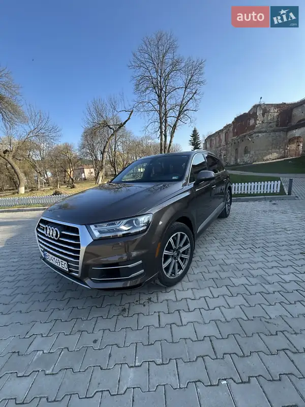 Audi Q7