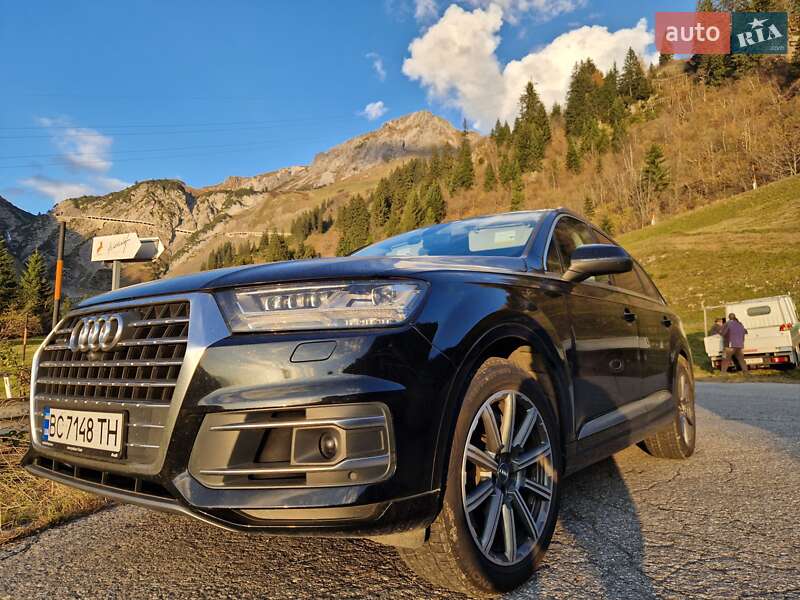 Внедорожник / Кроссовер Audi Q7 2018 в Львове