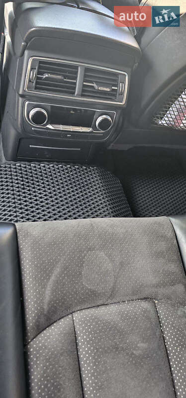 Позашляховик / Кросовер Audi Q7 2016 в Києві фото 28 Позашляховик / Кросовер Audi Q7 2016 в Києві