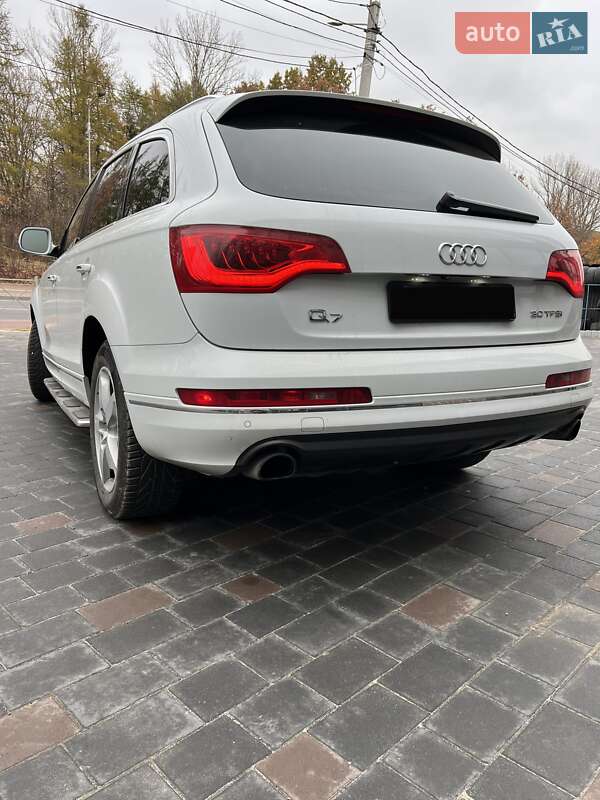Позашляховик / Кросовер Audi Q7 2012 в Тернополі