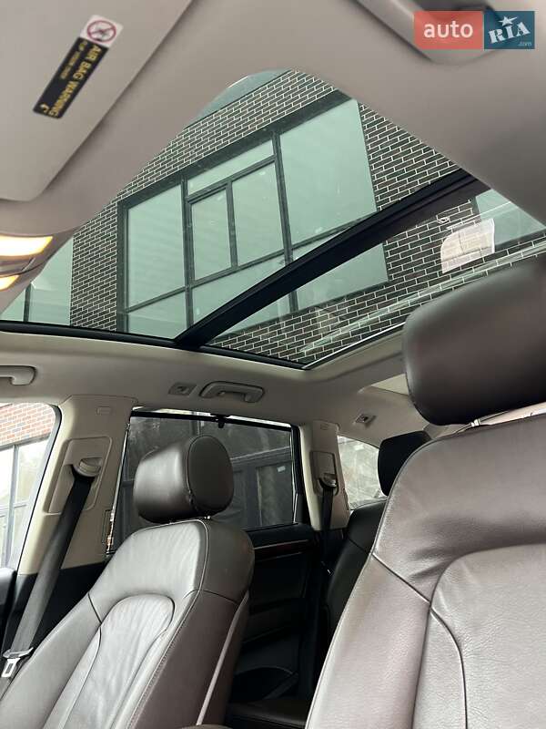 Позашляховик / Кросовер Audi Q7 2012 в Тернополі