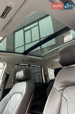 Внедорожник / Кроссовер Audi Q7 2012 в 