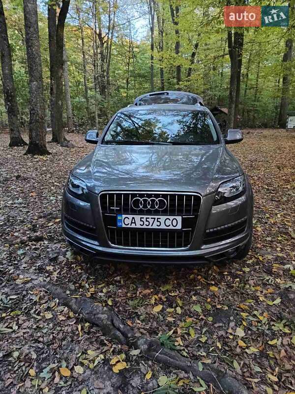 Audi Q7 2011