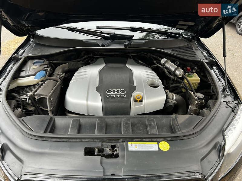 Позашляховик / Кросовер Audi Q7 2013 в Дніпрі