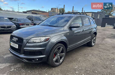 Позашляховик / Кросовер Audi Q7 2012 в Києві