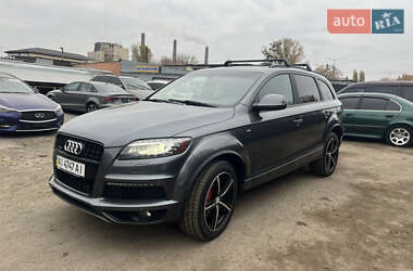 Внедорожник / Кроссовер Audi Q7 2012 в 