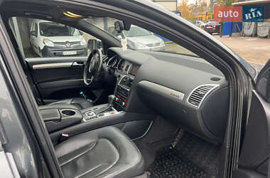 Внедорожник / Кроссовер Audi Q7 2012 в 