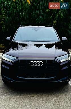 Внедорожник / Кроссовер Audi Q7 2021 в Киеве