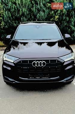 Внедорожник / Кроссовер Audi Q7 2021 в Киеве