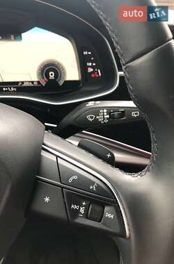 Внедорожник / Кроссовер Audi Q7 2022 в 