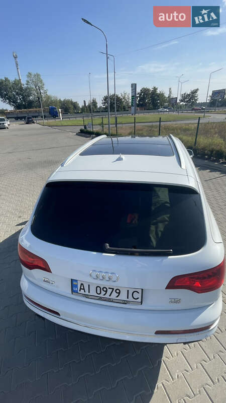 Позашляховик / Кросовер Audi Q7 2012 в Києві