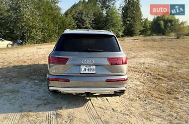Внедорожник / Кроссовер Audi Q7 2017 в Шостке