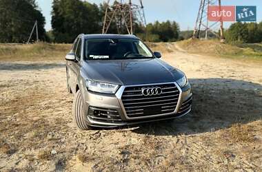 Внедорожник / Кроссовер Audi Q7 2017 в Шостке