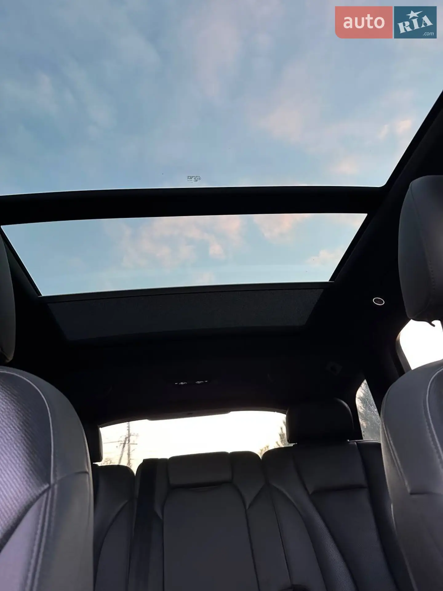 2020 Audi Q7 - мініатюра 18