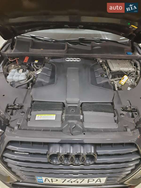Позашляховик / Кросовер Audi Q7 2019 в Запоріжжі