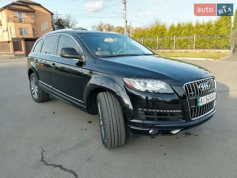 Внедорожник / Кроссовер Audi Q7 2014 в Киеве