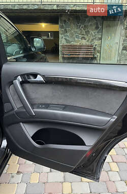 Внедорожник / Кроссовер Audi Q7 2013 в Бережанах