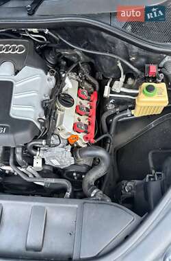 Внедорожник / Кроссовер Audi Q7 2012 в 