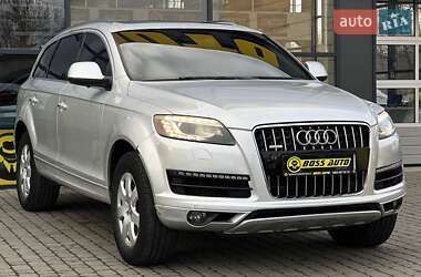 Внедорожник / Кроссовер Audi Q7 2015 в 