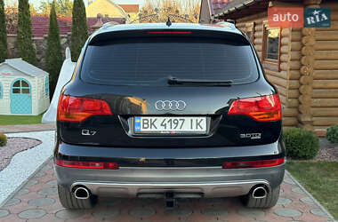 Внедорожник / Кроссовер Audi Q7 2007 в Вараше