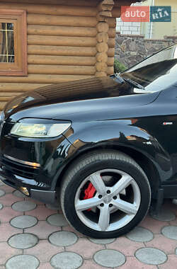 Внедорожник / Кроссовер Audi Q7 2007 в Вараше