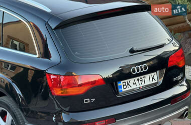 Внедорожник / Кроссовер Audi Q7 2007 в Вараше